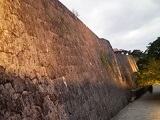 ⑧’　首里城を囲む壁.JPG